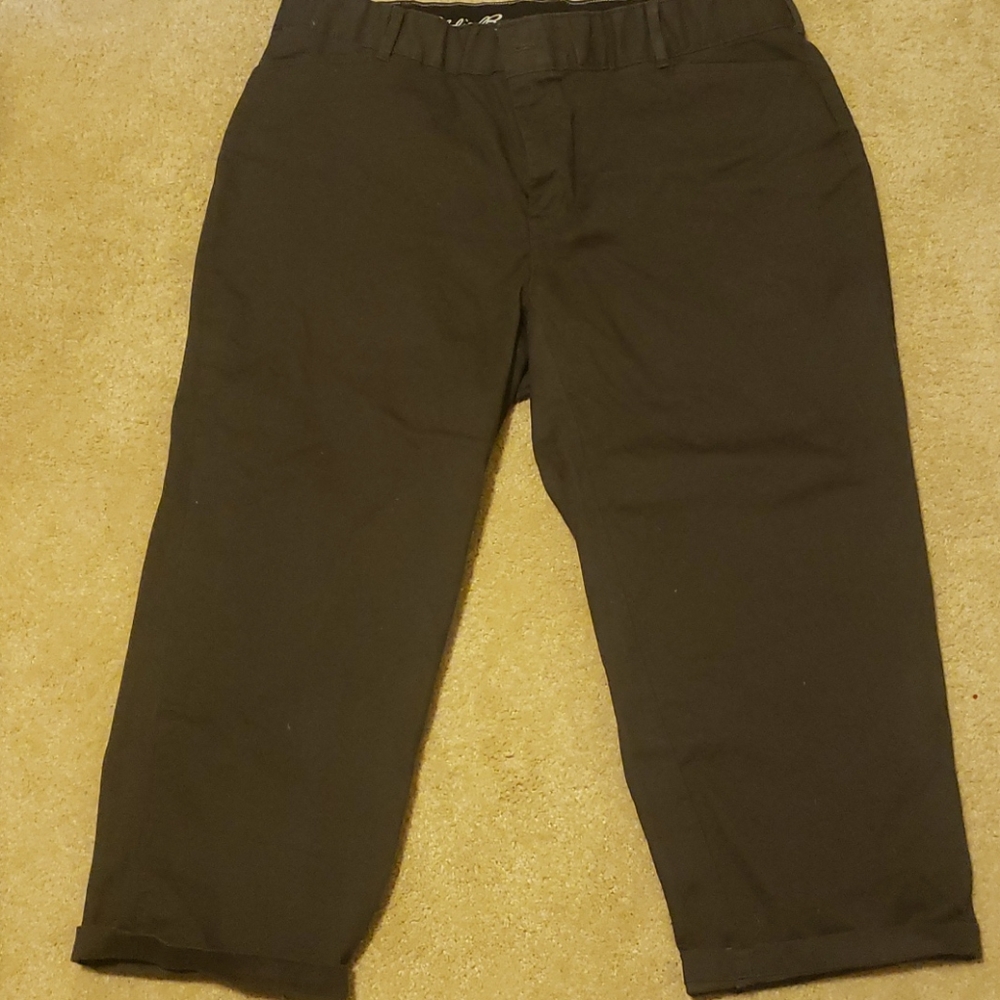 Cropped pants